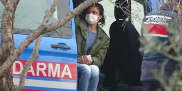 Kelepçeli koca şiddeti cinayetle sonlandı