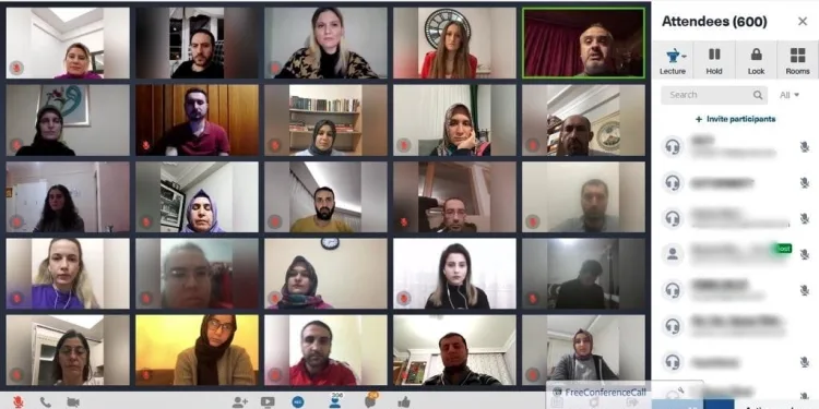 Üniversite adaylarına online moral