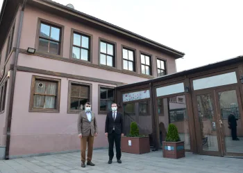 İncirli Kültür Merkezi gün sayıyor