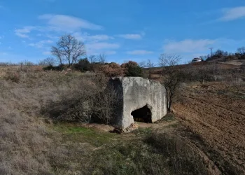 2 bin yıllık kaya mezarın sırrı ortaya çıktı