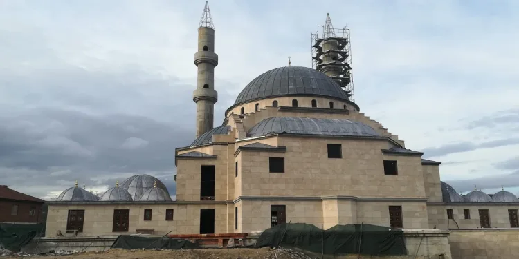 TİKA ve Bursa Büyükşehir himayesinde! Kırcaali camisine kavuşuyor