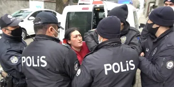 Bursa’da o kadın yine ortalığı karıştırdı