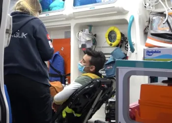 20 liralık benzin parası tartışmasında kan aktı