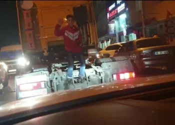 Bursa’da TIR arkasında ölümüne yolculuk