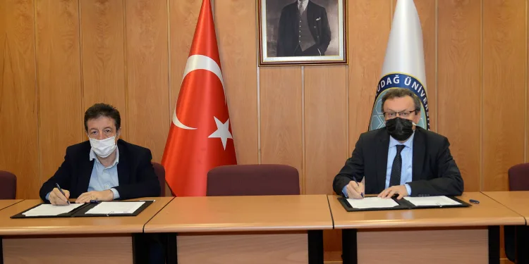 Üniversite-sanayi iş birliğine yeni imza