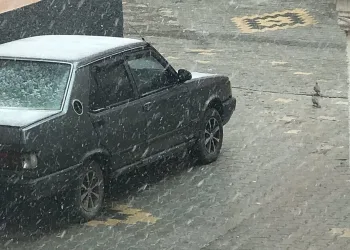 Bursa’da kar yağışı başladı