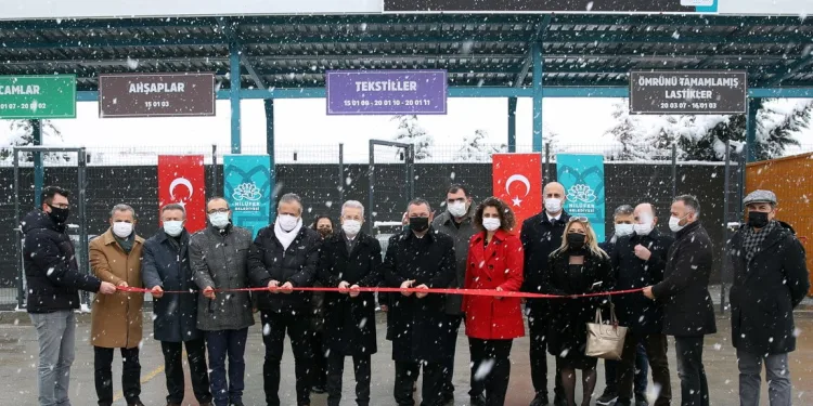 Nilüfer’e birinci sınıf atık getirme merkezi