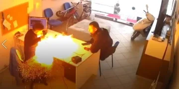 Bursa’da tamir ettiği tablet bomba gibi patladı