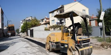 İnegöl yollarına makyaj
