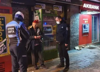 Donmak üzereyken zabıta ekipleri kurtardı