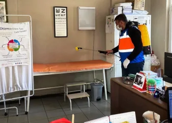 Osmangazi’de dezenfekte çalışmaları aralıksız sürüyor