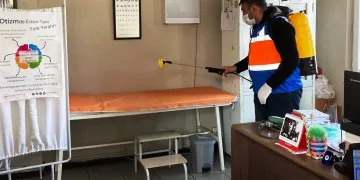 Osmangazi’de dezenfekte çalışmaları aralıksız sürüyor