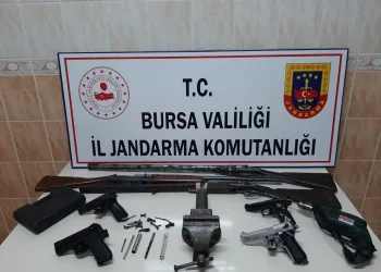Bursa’da jandarmadan silah operasyonu