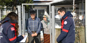 Mobil saha ekibi kar-kış dinlemiyor