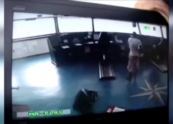 Gemiye saldırı görüntüleri ortaya çıktı