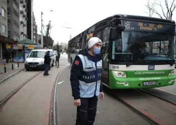 Bursa zabıtasından taksi ve dolmuşlara denetim