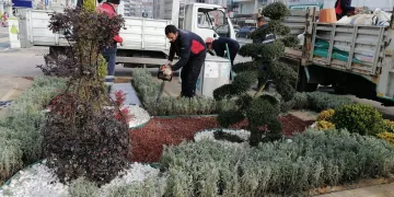 Gürsu caddelerinde peyzaj çalışmaları