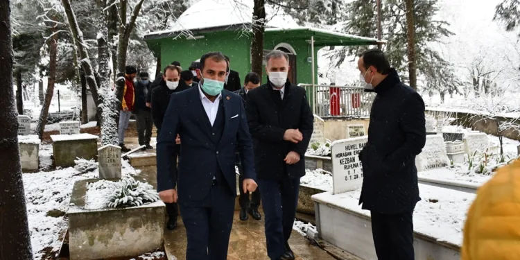 Hasan Dede Türbesi’nin çevre düzenlemesi yapıldı