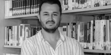 Kavgayı ayırmak isteyen öğretim görevlisi bıçaklanarak öldürüldü