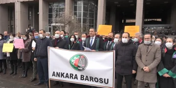 ‘Çoklu baro’ eylemine katılan avukatlara soruşturma