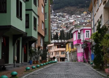 Osmangazi sokakları sessizliğe büründü
