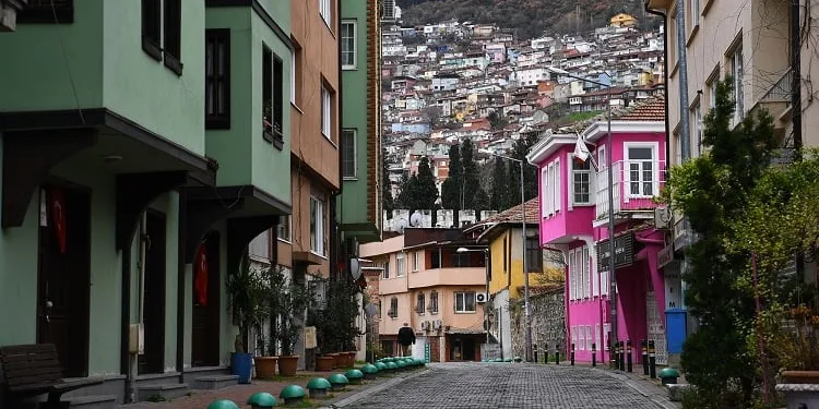 Osmangazi sokakları sessizliğe büründü