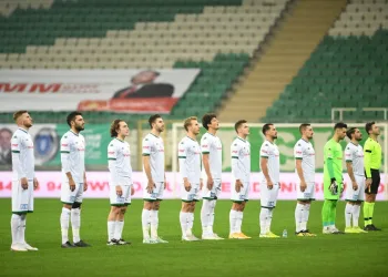 Bursaspor’da 8 futbolcunun sözleşmesi sona eriyor