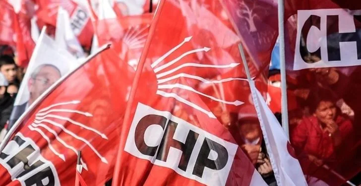 CHP’den flaş ayrılık! 3 vekil istifa etti