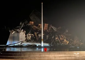 Endonezya’da 6.2’lik deprem: 4 ölü