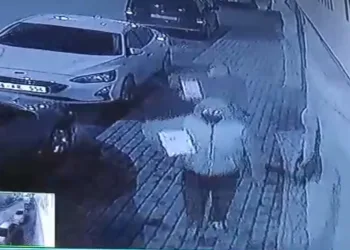 Bursa’da girdikleri iş yerinde ısıtıcı çaldılar