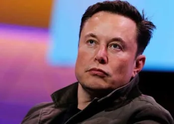 Elon Musk’tan WhatsApp’ın kararına tepki