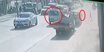 Bursa’da kırmızı ışıkta dehşet anları!