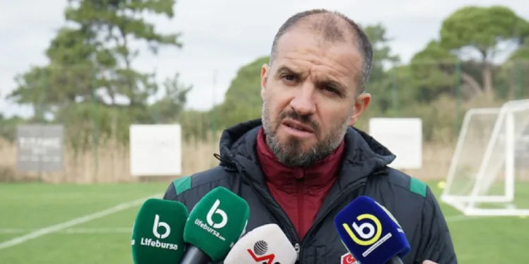Bursaspor Teknik Direktörü Mustafa Er: “Avrupa Bursaspor’u takip ediyor”