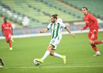 Özer Hurmacı, Antalyaspor maçlarını seviyor