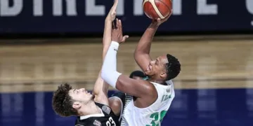 Frutti Extra Bursaspor İstanbul’da Beşiktaş’a fark attı: 84-69