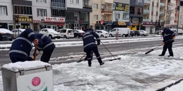 Bursa Gürsu’da kar temizliği