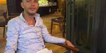 Ev arkadaşını bıçaklayarak öldürdü