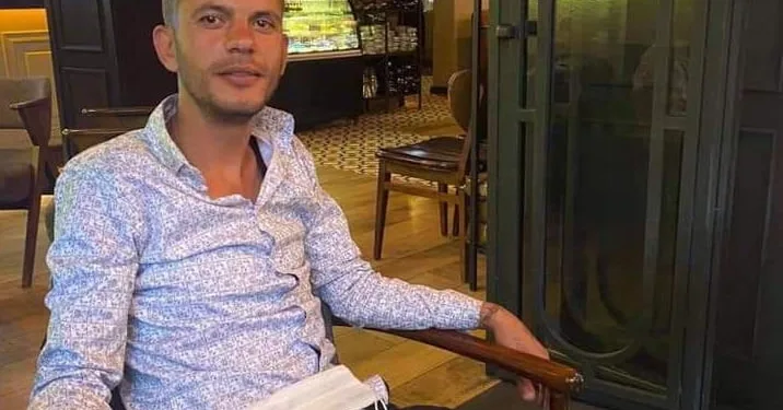 Ev arkadaşını bıçaklayarak öldürdü