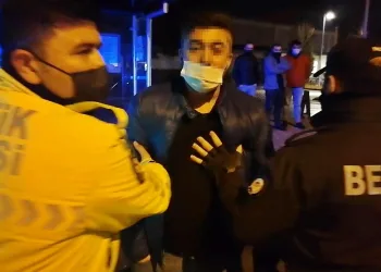 Bursa’da polise yakalandı, ehliyetini kaptırdı!