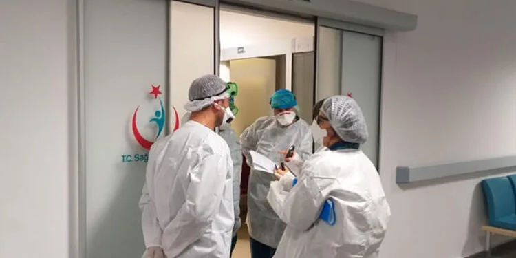 Türkiye’de 8 bin 104 yeni vaka 78 can kaybı