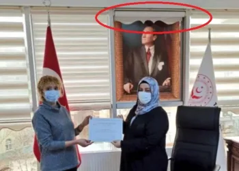 Makam odasındaki görüntü olay oldu! Açıklama geldi