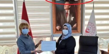Makam odasındaki görüntü olay oldu! Açıklama geldi
