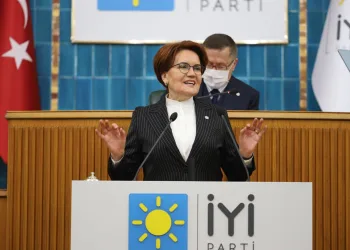 Akşener grup toplantısında konuştu