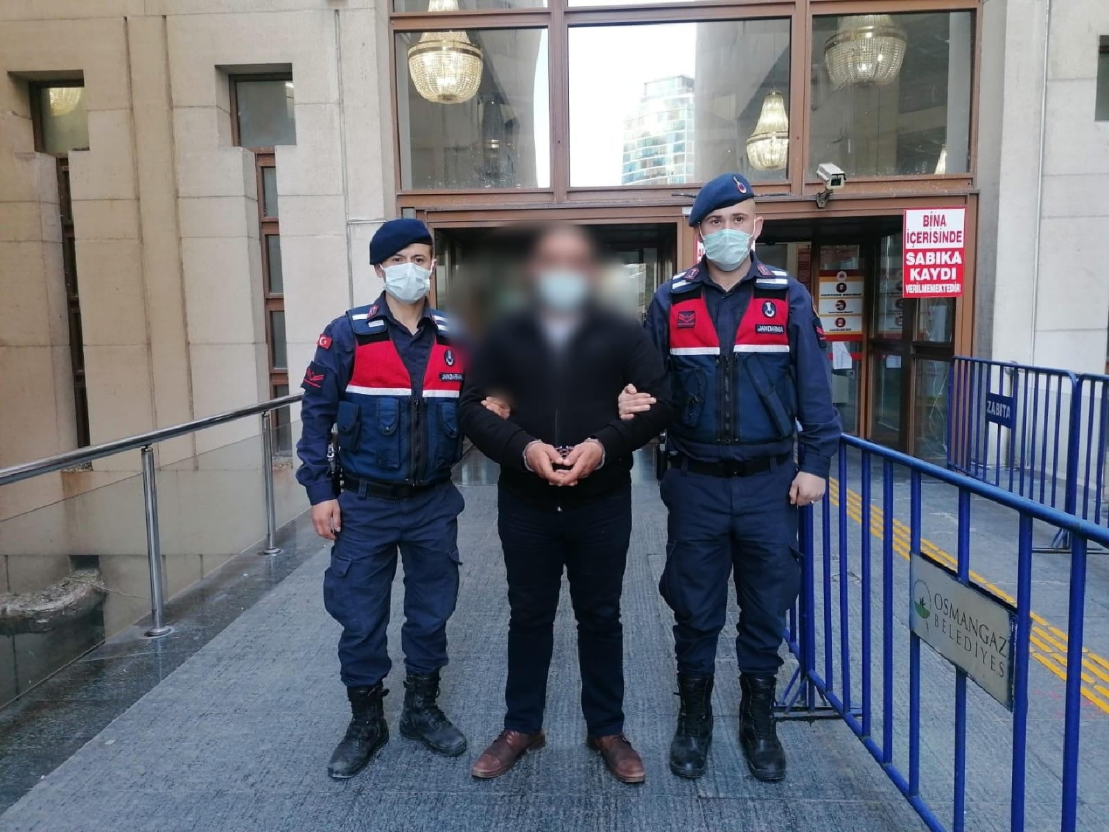 Bursa'da suç makinası jandarma tarafından yakalandı