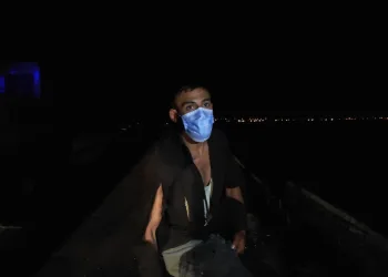 Uyurken bir anda neye uğradığını şaşırdı