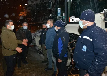 Bursa Yıldırım’da ekipler kar yağışına hazır