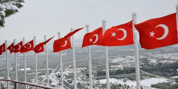 İznik’te kartpostallık kar manzaraları