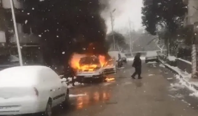 Bursa’da otomobil patladı alev topuna döndü
