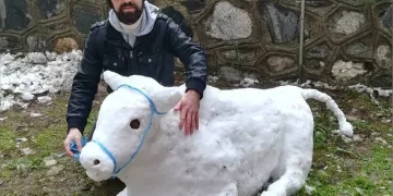 2,5 saatte yaptı… Görenler gerçek sanıyor