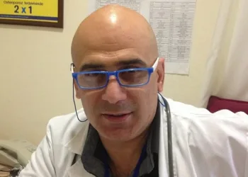 2 çocuk babası doktor virüse yenik düştü